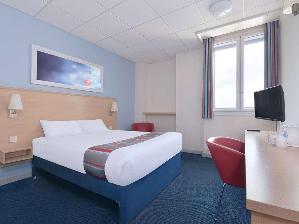 Travelodge Stansted Great Dunmow Szoba fotó